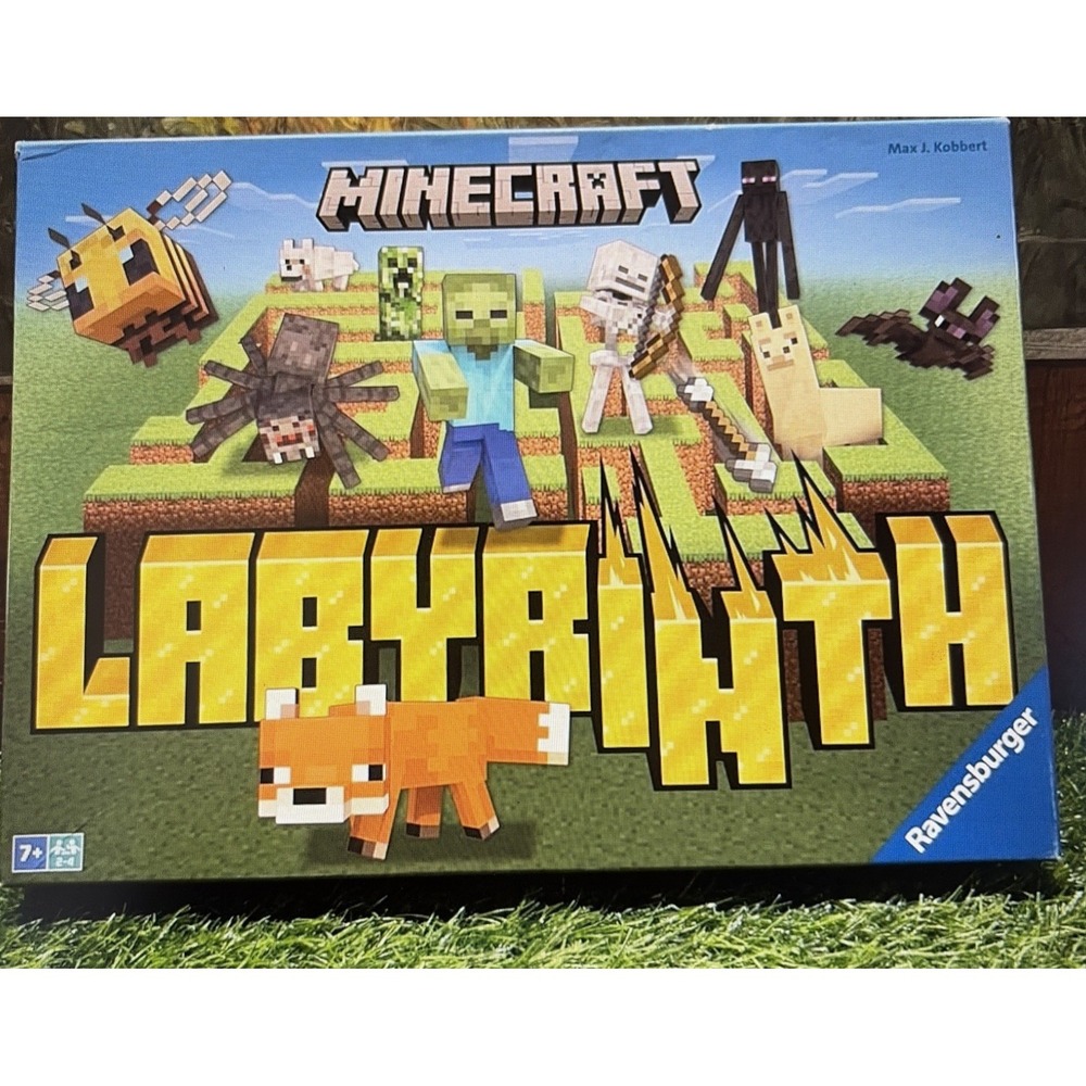 Minecraft Labyrinth Board Game By Ravensburger  - 2-4 Players 7+